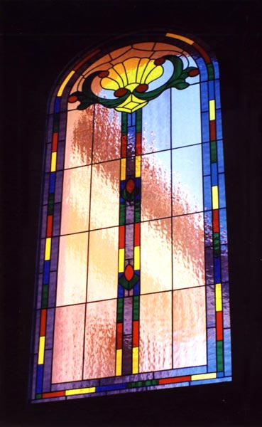 Vidriera decorativa: Ventanal clásico colorido